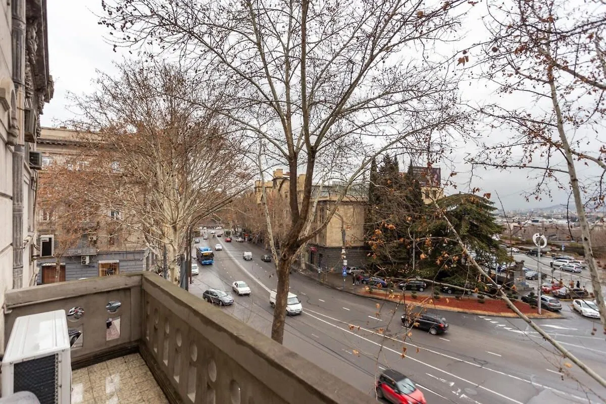 1Br Apartment W Balcony On Rustaveli Avenue Tbilisi Georgia